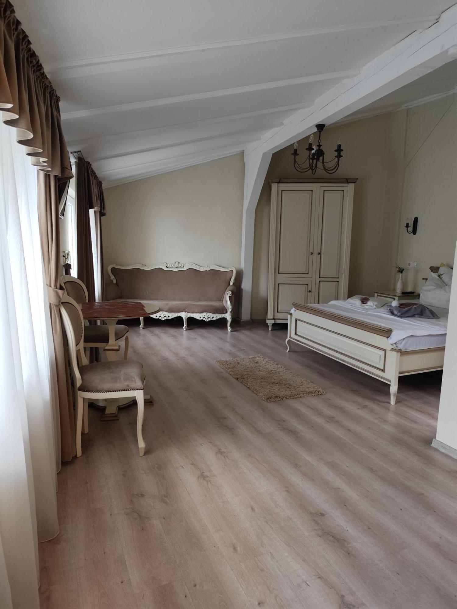 Oldtownvilla Studio Central Сібіу Екстер'єр фото